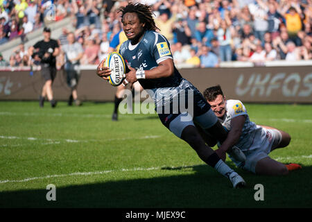 Manchester, UK. 5 mai, 2018. Vente de requin MARLAND YARDE marque un essai 5 mai 2018 , Stade AJ Bell, Vente, Angleterre ; Premiership anglaise, la Ligue de Rugby Sale Sharks v Leicester Tigers ; Credit : Nouvelles Images /Alamy Live News Banque D'Images