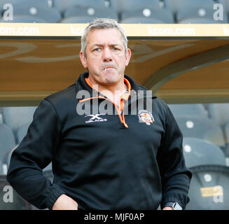 L'KCOM Stadium, le West Park, Hull, East Yorkshire, 5 mai 2018. Super League Betfred Hull FC v Castleford Tigers Daryl Powell (entraîneur) de Castleford Tigers Crédit : Touchlinepics/Alamy Live News Banque D'Images