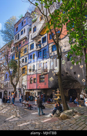 Hundertwasserhaus - célèbre appartement maison à Vienne, Autriche Banque D'Images