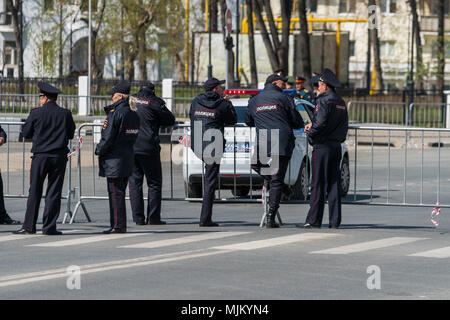 SAMARA - 5 mai : les agents de police au défilé militaire pendant la célébration du jour de la Victoire dans la Grande Guerre patriotique (Seconde Guerre mondiale) sur le carré sur Ma Banque D'Images