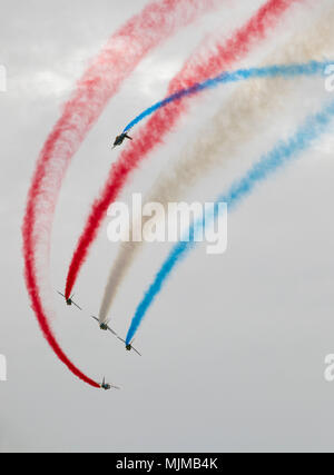 Affichage en Patrouille de France au meeting aérien de Biggin Hill Banque D'Images