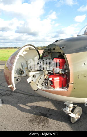 Jet Jet Provost G-PROV à Tollerton aéroport, au cours de vérifications avant vol, 2017 Banque D'Images