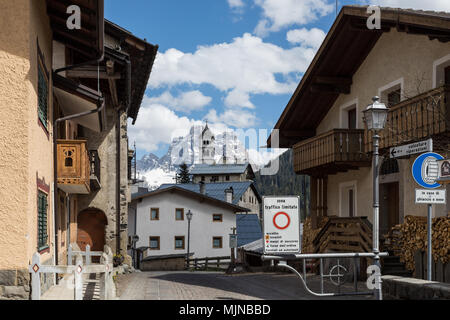 Colle Santa Lucia, province de Belluno, Dolomites, Italie Banque D'Images