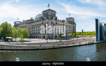 Le Reichtag allemand à Berlin, Allemagne Banque D'Images