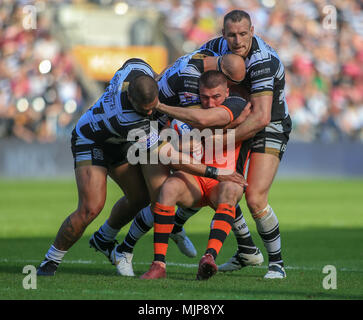 Le 05 mai 2018, Stade KCOM, Hull, Angleterre ; Betfred Super League rugby Round 14 Hull FC v Castleford Tigers ; Greg Minikin de Castleford Tigers s'attaquer Banque D'Images