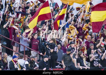 Hamtramck, au Michigan, aux États-Unis. 5 mai, 2018. FC Detroit s'amuser des fans pendant le match entre Detroit et Harpos FC FC à Keyworth Stadium. Crédit : Scott/Mapes ZUMA Wire/Alamy Live News Banque D'Images