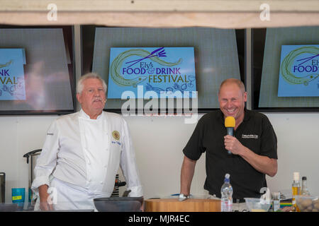 Ely, Royaume-Uni, 6 mai 2018. Le célèbre chef Brian Turner démontrant des plats de son nouveau livre à l'Ely Nourriture et boissons 2018 Festival Crédit : Jason Marsh/Alamy Live News Banque D'Images