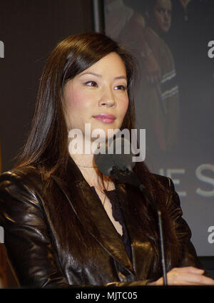SAG Awards a eu lieu au Pacific Design Center de Los Angeles. 30 janvier 2001 #  4381 Liu.Lucy.02.jpgLiu.Lucy.02 cas à Hollywood Life - Californie, Red Carpet Event, Vertical, USA, Cinéma, Célébrités, photographie, Bestof, Arts, Culture et divertissement, Célébrités Topix fashion / du tapis rouge-1994-2000, une personne, Vertical, Best of, Hollywood la vie, événement dans la vie d'Hollywood, Californie - Tapis rouge et en backstage, USA, Cinéma, Célébrités, cinéma, télévision, Célébrités célébrités Musique, Photographie, arts, Bestof de la Culture et du divertissement, Topi Banque D'Images