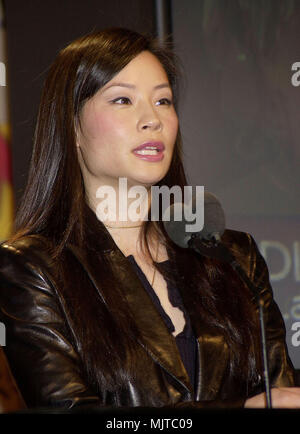 SAG Awards a eu lieu au Pacific Design Center de Los Angeles. 30 janvier 2001 #  4381 Liu.Lucy.04.jpgLiu.Lucy.04 cas à Hollywood Life - Californie, Red Carpet Event, Vertical, USA, Cinéma, Célébrités, photographie, Bestof, Arts, Culture et divertissement, Célébrités Topix fashion / du tapis rouge-1994-2000, une personne, Vertical, Best of, Hollywood la vie, événement dans la vie d'Hollywood, Californie - Tapis rouge et en backstage, USA, Cinéma, Célébrités, cinéma, télévision, Célébrités célébrités Musique, Photographie, arts, Bestof de la Culture et du divertissement, Topi Banque D'Images