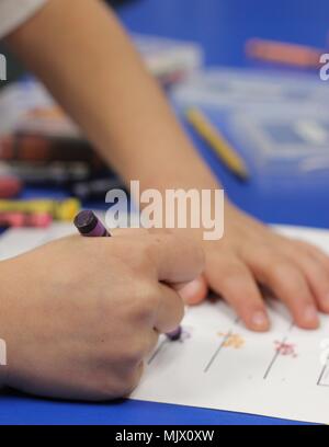 Yakima, Washington / USA - Octobre 2017 : les élèves de l'école élémentaire américaine participer aux activités de l'école avec leurs amis et les enseignants. Banque D'Images