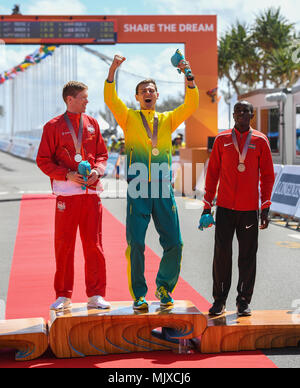 GOLD COAST, AUSTRALIE - 8 avril : Tom Bosworth (argent) de l'Angleterre, Dane Bird-Smith (or) de l'Australie et Samuel Ireri Gathimba (Bronze) du Kenya Med Banque D'Images