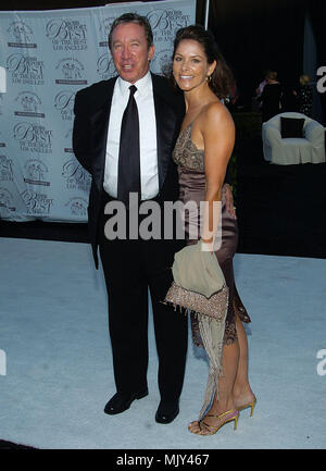 Tim Allen et Jane Hagduk au croisement "ROBB Report's Best of the Best" au profit de la Children's Foundation Sauvetage ' de l'aéroport de Santa Monica à Los Angeles. Le 28 août 2004. - HagdukJane AllenTin25.JPG - HagdukJane AllenTin25 JPGAllenTin HagdukJane25.événement dans la vie d'Hollywood, Californie - Red Carpet Event, Vertical, USA, Cinéma, Célébrités, photographie, Bestof, Arts, Culture et divertissement, Célébrités Topix fashion / du tapis rouge-, Vertical, Best of, Hollywood la vie, événement dans la vie d'Hollywood, Californie - Tapis Rouge , U Banque D'Images