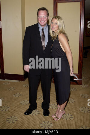 Tom Arnold et Shelby Ross arrivant à la 8e édition du Rock n' Soul pour effacer MS ' ' de la Century Plaza à Los Angeles 18/05/2001 ArnoldTom RossShelby -07.JPG - ArnoldTom RossShelby JPGArnoldTom RossShelby07.07 Événement dans la vie d'Hollywood, Californie - Red Carpet Event, Vertical, USA, Cinéma, Célébrités, photographie, Bestof, Arts, Culture et divertissement, Célébrités Topix fashion / du tapis rouge-, Vertical, Best of, Hollywood la vie, événement dans la vie d'Hollywood, Californie - Tapis Rouge , USA, industrie du film, Célébrités, cinéma, Banque D'Images