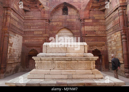 La tombe de Delhi Iltutmish (13e siècle) Banque D'Images