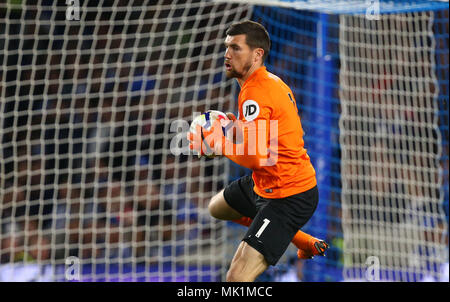 Maty Ryan, de Brighton, au cours de la Premier League match entre Brighton et Hove Albion et Manchester United à l'American Express Community Stadium à Brighton et Hove. 04 mai 2018 *** EDITORIAL UTILISEZ UNIQUEMENT *** Aucun merchandising. Pour des images de football Premier League FA et restrictions s'appliquent inc. aucun internet/mobile l'usage sans licence FAPL - pour plus de détails Football Dataco contact Banque D'Images