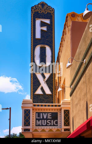 Theateroverhead Fox signe sur Congress Street dans le centre-ville de Tucson AZ Banque D'Images