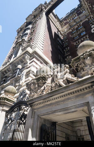 L'historique est un Dorilton Beaux-Arts appartement maison dans l'Upper West Side de Manhattan à New York City, USA Banque D'Images