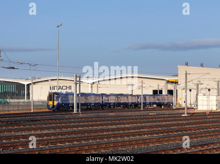 Une toute nouvelle classe Hitachi 385 train électrique à l'usine de montage d'Hitachi UK à Newton Aycliffe, UK en attente de livraison Scotrail Banque D'Images