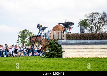 Cross Country. Ben Hobday. Mulry's Error.GBR.Joules Corner.Clôture 26. Badminton Horse Trials Mitsubishi. Le Badminton. UK. 05/05/2018. Banque D'Images