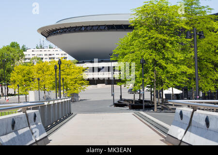 KATOWICE, Pologne - 05 MAI 2018 : Entertainment hall appelé Spodek en centre-ville de Katowice, en Silésie. Banque D'Images