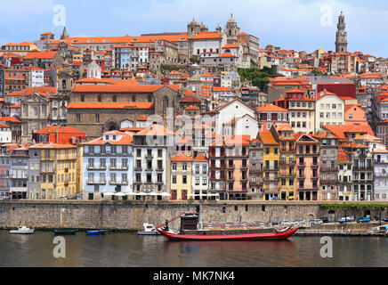 Toits de Porto au Portugal, Europe Banque D'Images