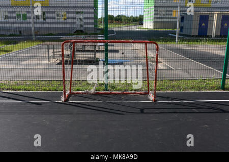 But de hockey rouge. Vue avant de la glace Banque D'Images