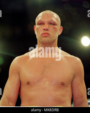 Boxe : Kšln Arena Cologne Allemagne 25.9.1999, championnat d'Europe de l'UER lutte Axel Schulz (GER) vs Wladimir Klitschko (UKR) --- Axel Schulz Banque D'Images