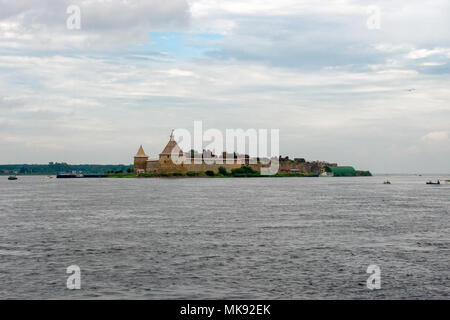 Dans la forteresse de la source du fleuve Neva, la Russie, l'Shlisselburg : forteresse Oreshek. Structure défensive russe médiévale et la prison politique. Fortress Banque D'Images