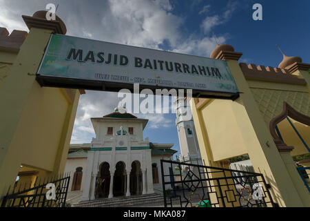 Mosquée Baiturrahim au district d'Aceh, Sumatra, Indonésie Banque D'Images