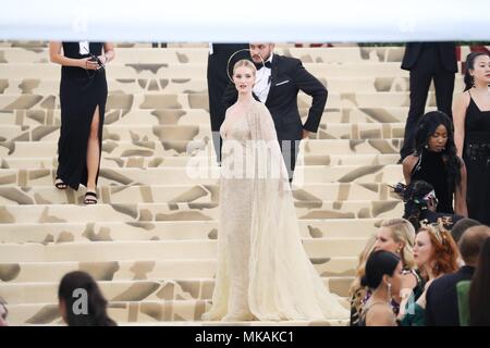 New York, NY, USA. 7 mai, 2018. Arrivées à Guillaume Gallienne pour corps célestes : mode et l'Imagination catholique rencontré Costume Institute Gala bénéfice annuel - Partie 1, Metropolitan Museum of Art, New York, NY Le 7 mai 2018. Crédit : Rob Kim/Everett Collection/Alamy Live News Banque D'Images