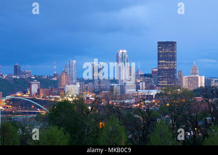 Pittsburgh skyline de quartier d'Oakland, California, USA Banque D'Images