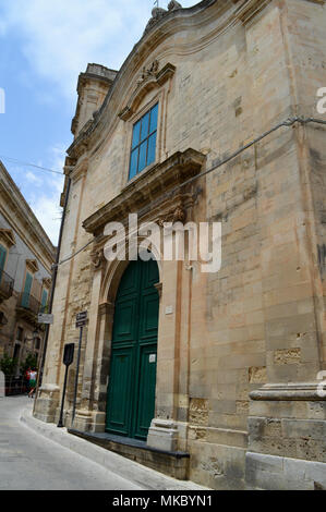 Façade de l'église de La Maddalena dans Ragusa Ibla, Sicile, Italie, XVIIIE SIÈCLE Banque D'Images