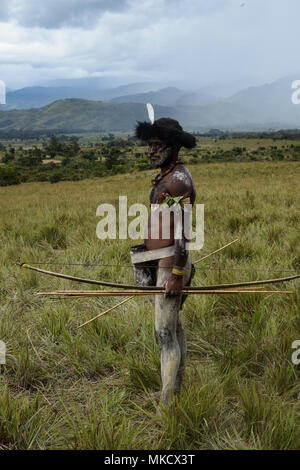 Wamena, Papouasie, Indonésie, 8/9/2016: Guerrier Dani au Baliem Valley Festival Banque D'Images