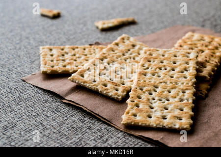 Croustillant de pain de seigle craquelins (faible en calories) alimentation nourriture. Banque D'Images