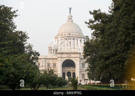 New Delhi - Inde - 28 janvier 2018. Le monument mémorial Victoria est un grand bâtiment de marbre à Kolkata, Bengale occidental, Inde. Banque D'Images