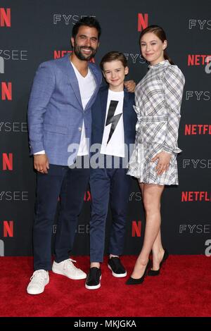 Los Angeles, CA, USA. 6 mai, 2018. Ignacio Serricchio, Maxwell Jenkins, Mina Sundwall aux arrivées pour FYSEE # Netflix, événement de lancement du programme de Raleigh Studios, Los Angeles, CA, le 6 mai 2018. Credit : Priscilla Grant/Everett Collection/Alamy Live News Banque D'Images