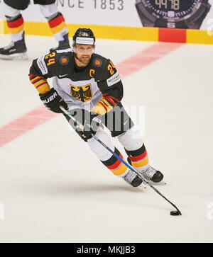 Coupe du Monde de Hockey sur glace 2018, Herning, Mai 07, 2018 NHL Pro Dennis SEIDENBERG, DEB 24 (LNH Les Islanders de New York ) ALLEMAGNE - action USA 0-3 CHAMPIONNAT Championnats du monde hockey sur glace 2018 DEB , à Herning, Danemark, 07 mai 2018 © Peter Schatz / Alamy Live News Banque D'Images