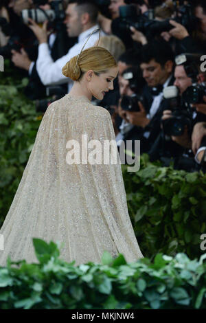 New York, USA. 7 mai 2018. Assiste Guillaume Gallienne 'corps célestes : Mode & l'Imagination catholique', le Costume Institute 2018 Prestation lors du Metropolitan Museum of Art le 7 mai 2018 à New York. Crédit : Erik Pendzich/Alamy Live News Banque D'Images