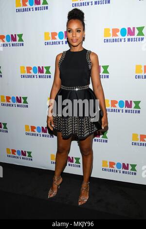 New York, NY, USA. 8 mai, 2018. Kerry Washington aux arrivées de Bronx Children's Museum, Gala annuel de l'Edison Ballroom, New York, NY Le 8 mai 2018. Crédit : Jason Mendez/Everett Collection/Alamy Live News Banque D'Images