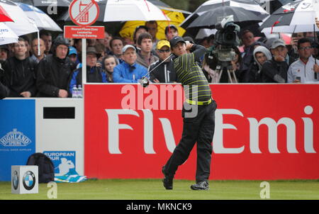 Rory McIlroy dur à la 12e té au cours de la 3e ronde de la tournée européenne 2014 de la BMW PGA Championship à Wentworth Golf Club, Virginia Water, Surrey, Angleterre. 24 mai 2014 --- Image par © Paul Cunningham Banque D'Images