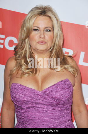 Jennifer Coolidge à l'American Reunion Premiere au Chinese Theatre de Los Angeles.Jennifer Coolidge Red Carpet Event, Vertical, USA, Cinéma, Célébrités, photographie, Bestof, Arts, Culture et divertissement, Célébrités Topix fashion / Vertical, Best of, événement dans la vie d'Hollywood, Californie - Tapis rouge et en backstage, USA, Cinéma, Célébrités, cinéma, télévision, Célébrités célébrités musique, photographie, Arts et culture, Bestof, divertissement, Topix headshot, vertical, une personne, à partir de l'an 2012, enquête tsuni@Gamma-USA.com Banque D'Images