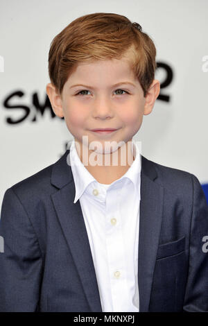 Jacob Tremblay à les Schtroumpfs 2 Premiere au Westwood Village Theatre de Los Angeles.Jacob Tremblay Red Carpet Event, Vertical, USA, Cinéma, Célébrités, photographie, Bestof, Arts, Culture et divertissement, Célébrités Topix fashion / Vertical, Best of, événement dans la vie d'Hollywood, Californie - Tapis rouge et en backstage, USA, Cinéma, Célébrités, cinéma, télévision, Célébrités célébrités musique, photographie, Arts et culture, Bestof, divertissement, Topix headshot, vertical, une personne, à partir de l'an , 2013, enquête tsuni@Gamma-USA.com Banque D'Images