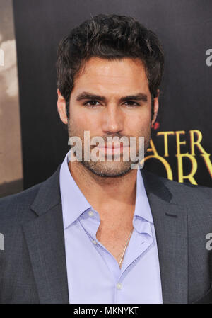 Jordi Vilasuso pour une plus grande gloire à la première à l'Academy of Motion Pictures à Los Angeles.Jordi Vilasuso  67 Red Carpet Event, Vertical, USA, Cinéma, Célébrités, photographie, Bestof, Arts, Culture et divertissement, Célébrités Topix fashion / Vertical, Best of, événement dans la vie d'Hollywood, Californie - Tapis rouge et en backstage, USA, Cinéma, Célébrités, cinéma, télévision, Célébrités célébrités musique, photographie, Arts et culture, Bestof, divertissement, Topix headshot, vertical, une personne, à partir de l'an 2012, enquête tsuni@Gamma-USA.com Banque D'Images