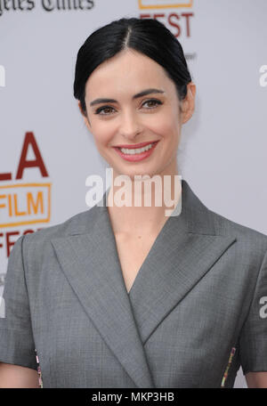 Krysten Ritter arrivant à la Voie, chemin du retour" au Regal Theatre