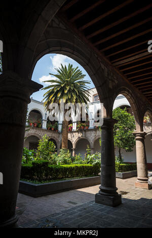 Véranda, paroisse de San Juan Bautista, Coyoacan, Mexico City, Mexico Banque D'Images