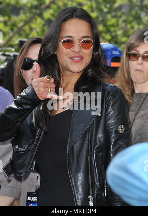 Michelle Rodriguez au parti à turbocompresseur et surprise Concert au Nokia Plaza à Los Angeles.Michelle Rodriguez 08 Red Carpet Event, Vertical, USA, Cinéma, Célébrités, photographie, Bestof, Arts, Culture et divertissement, Célébrités Topix fashion / Vertical, Best of, événement dans la vie d'Hollywood, Californie - Tapis rouge et en backstage, USA, Cinéma, Célébrités, cinéma, télévision, Célébrités célébrités musique, photographie, Arts et culture, Bestof, divertissement, Topix headshot, vertical, une personne, à partir de l'an , 2013, enquête tsuni@Gamma-USA.com Banque D'Images