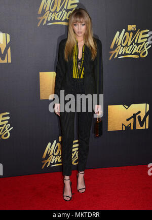 Gigi Hadid 066 à 2016 MTV Movie Awards sur la Warner Bros sort de Burbank / Los Angeles. Le 9 avril 2016.-------- Gigi Hadid 066 --------- événement dans la vie d'Hollywood, Californie - Red Carpet Event, Vertical, USA, Cinéma, Célébrités, photographie, Bestof, Arts, Culture et divertissement, Célébrités Topix fashion / du tapis rouge-2016, une personne, Vertical, Best of, Hollywood la vie, événement dans la vie d'Hollywood, Californie - Tapis rouge et en backstage, USA, Cinéma, Célébrités, cinéma, télévision, Célébrités célébrités musique, photographie, Arts et culture, Bestof, divertissement Banque D'Images