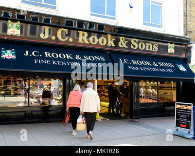 J C Tour et fils, une chaîne de haute qualité de la boucherie familiale indépendante dans tout le Kent. Banque D'Images