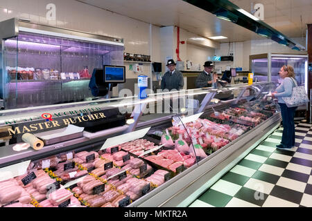J C Tour et fils, une chaîne de haute qualité de la boucherie familiale indépendante dans tout le Kent. Banque D'Images