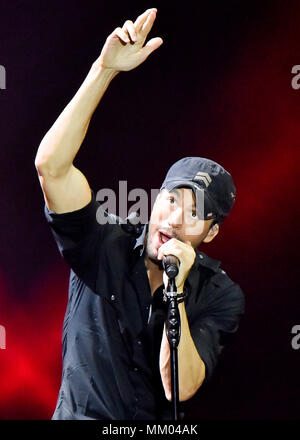 Prague, République tchèque. 07Th Mai, 2018. Chanteur espagnol Enrique Iglesias effectue au cours de son spectacle à Prague, en République tchèque, le 7 mai 2018. Photo : CTK Vit Simanek/Photo/Alamy Live News Banque D'Images